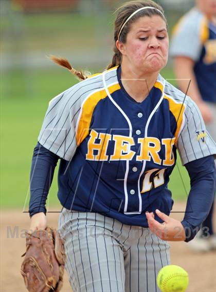 Thumbnail 3 in Elk Grove vs West (NorCal Classic) photogallery.