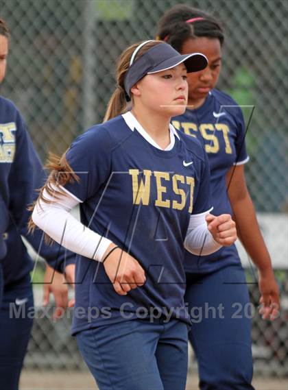 Thumbnail 1 in Elk Grove vs West (NorCal Classic) photogallery.