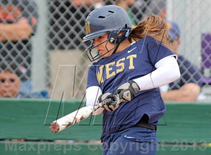 Thumbnail 3 in Elk Grove vs West (NorCal Classic) photogallery.