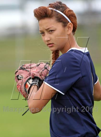 Thumbnail 3 in Elk Grove vs West (NorCal Classic) photogallery.