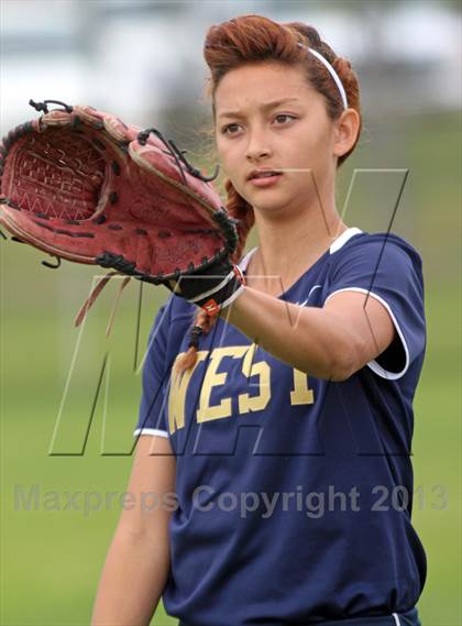 Thumbnail 2 in Elk Grove vs West (NorCal Classic) photogallery.
