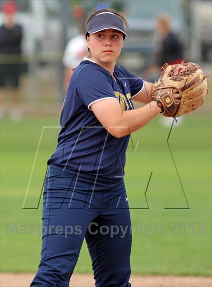 Thumbnail 2 in Elk Grove vs West (NorCal Classic) photogallery.