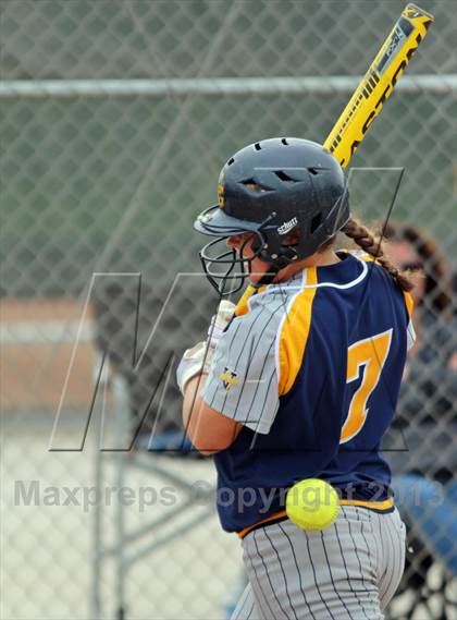 Thumbnail 1 in Elk Grove vs West (NorCal Classic) photogallery.