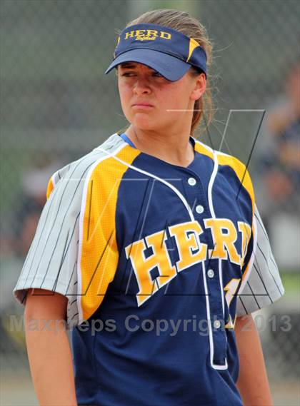 Thumbnail 3 in Elk Grove vs West (NorCal Classic) photogallery.