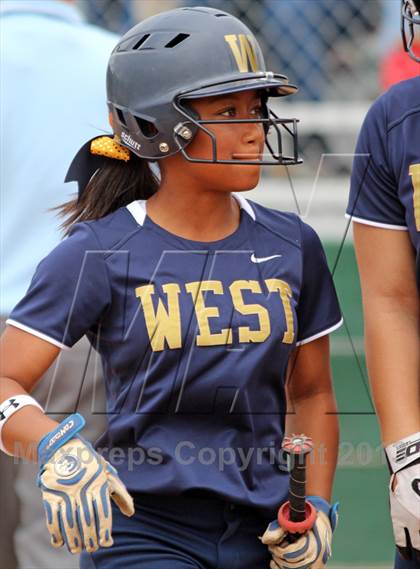 Thumbnail 1 in Elk Grove vs West (NorCal Classic) photogallery.