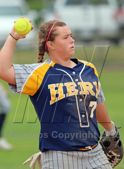 Thumbnail 2 in Elk Grove vs West (NorCal Classic) photogallery.