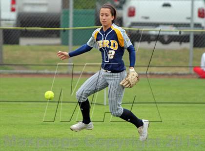 Thumbnail 2 in Elk Grove vs West (NorCal Classic) photogallery.