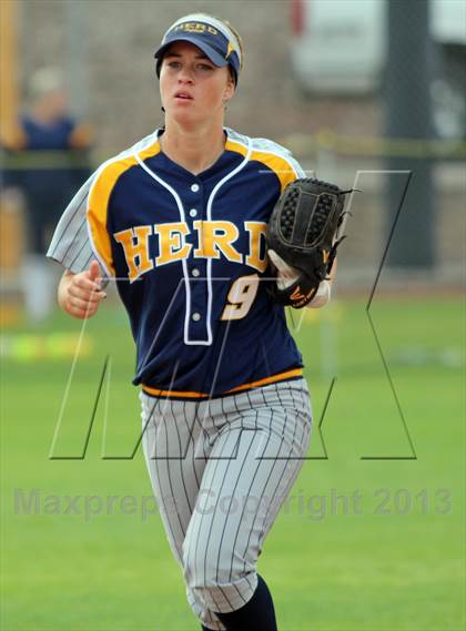 Thumbnail 2 in Elk Grove vs West (NorCal Classic) photogallery.