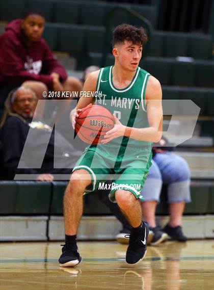 Thumbnail 2 in St. Mary's vs. Mountain View (Holiday Invitational Tournament) photogallery.