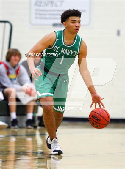 Thumbnail 3 in St. Mary's vs. Mountain View (Holiday Invitational Tournament) photogallery.