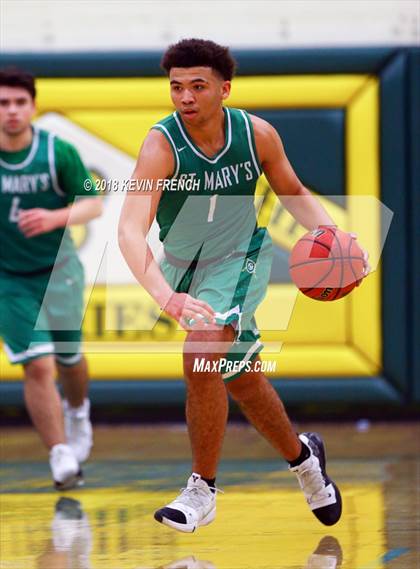 Thumbnail 3 in St. Mary's vs. Mountain View (Holiday Invitational Tournament) photogallery.