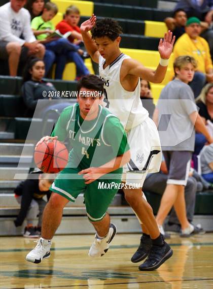Thumbnail 3 in St. Mary's vs. Mountain View (Holiday Invitational Tournament) photogallery.