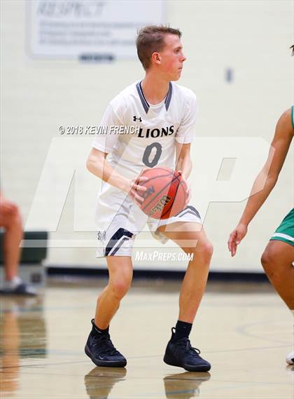Thumbnail 3 in St. Mary's vs. Mountain View (Holiday Invitational Tournament) photogallery.