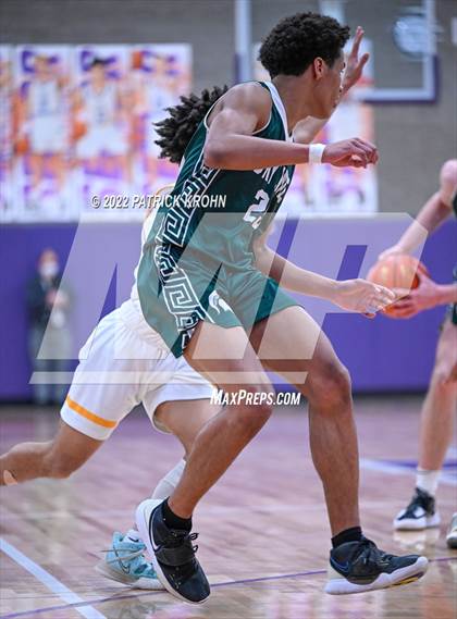 Thumbnail 1 in Skyline @ Mariner (4A District 1/2 Playoffs) photogallery.