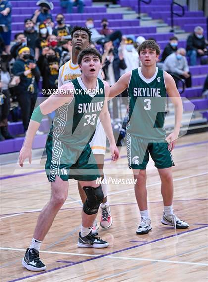 Thumbnail 2 in Skyline @ Mariner (4A District 1/2 Playoffs) photogallery.