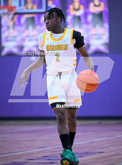 Thumbnail 2 in Skyline @ Mariner (4A District 1/2 Playoffs) photogallery.