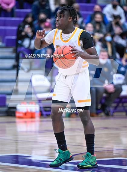 Thumbnail 2 in Skyline @ Mariner (4A District 1/2 Playoffs) photogallery.