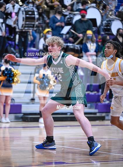Thumbnail 1 in Skyline @ Mariner (4A District 1/2 Playoffs) photogallery.