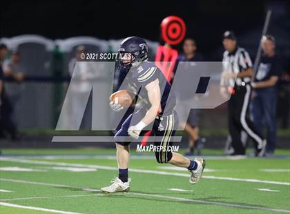 Thumbnail 1 in Amanda-Clearcreek @ Teays Valley photogallery.