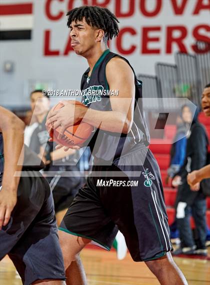 Thumbnail 1 in El Cerrito vs. Rosemont (Cordova Christmas Classic) photogallery.