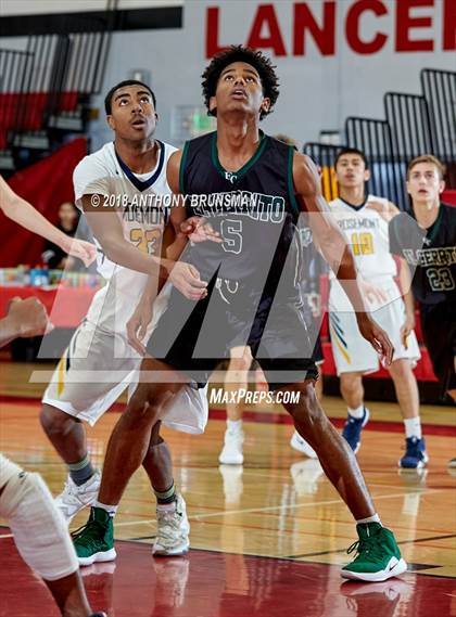 Thumbnail 1 in El Cerrito vs. Rosemont (Cordova Christmas Classic) photogallery.