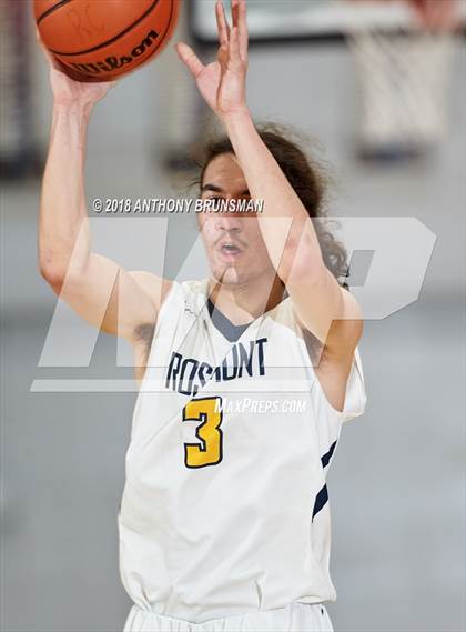 Thumbnail 3 in El Cerrito vs. Rosemont (Cordova Christmas Classic) photogallery.