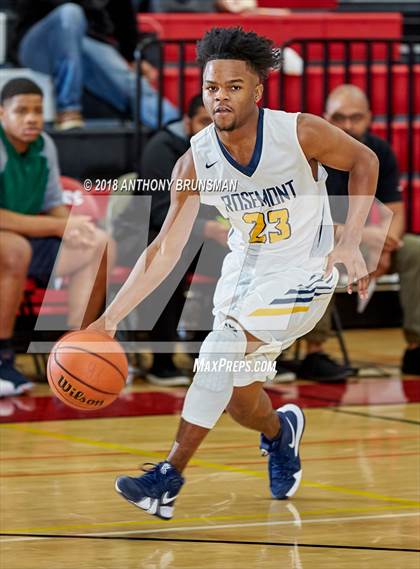 Thumbnail 2 in El Cerrito vs. Rosemont (Cordova Christmas Classic) photogallery.