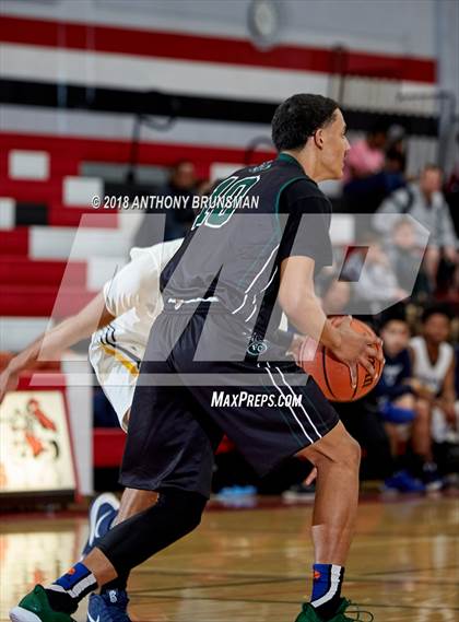 Thumbnail 3 in El Cerrito vs. Rosemont (Cordova Christmas Classic) photogallery.