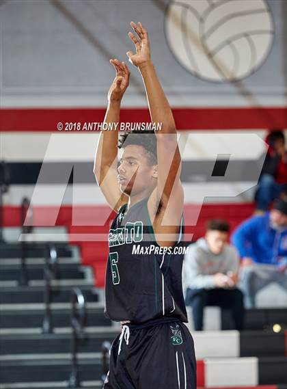 Thumbnail 3 in El Cerrito vs. Rosemont (Cordova Christmas Classic) photogallery.