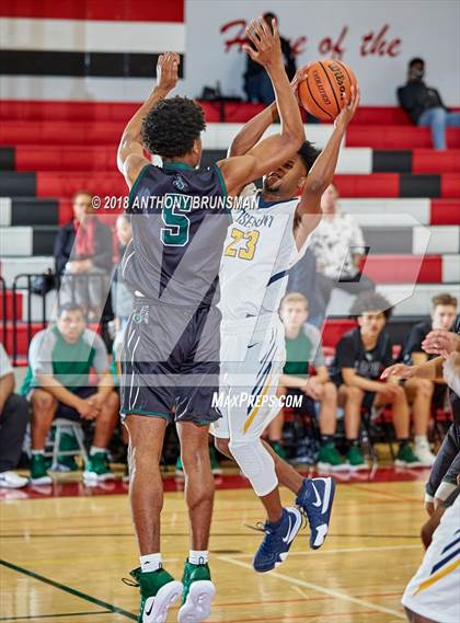 Thumbnail 3 in El Cerrito vs. Rosemont (Cordova Christmas Classic) photogallery.