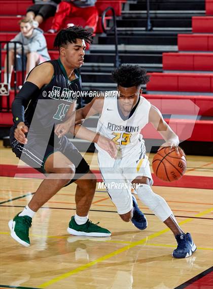 Thumbnail 3 in El Cerrito vs. Rosemont (Cordova Christmas Classic) photogallery.