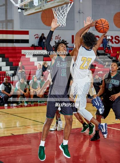 Thumbnail 2 in El Cerrito vs. Rosemont (Cordova Christmas Classic) photogallery.