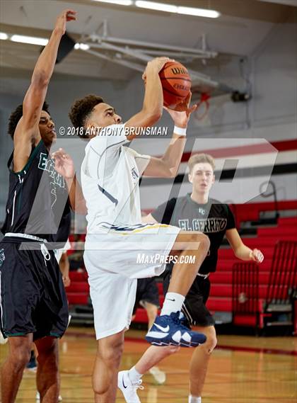 Thumbnail 3 in El Cerrito vs. Rosemont (Cordova Christmas Classic) photogallery.