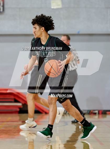 Thumbnail 2 in El Cerrito vs. Rosemont (Cordova Christmas Classic) photogallery.