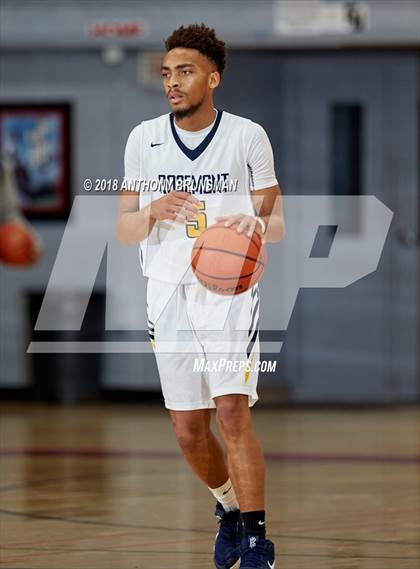 Thumbnail 1 in El Cerrito vs. Rosemont (Cordova Christmas Classic) photogallery.