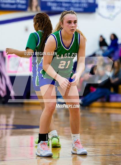 Thumbnail 3 in Chaminade Julienne Catholic @ Bellbrook (Scrimmage) photogallery.