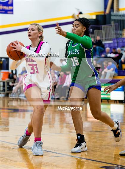 Thumbnail 2 in Chaminade Julienne Catholic @ Bellbrook (Scrimmage) photogallery.