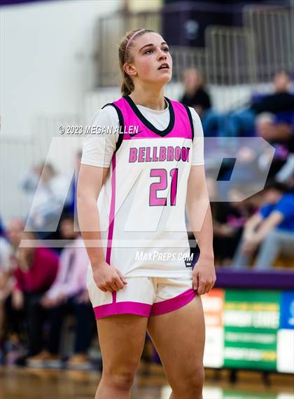 Thumbnail 1 in Chaminade Julienne Catholic @ Bellbrook (Scrimmage) photogallery.