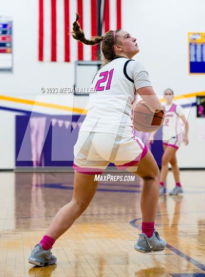 Thumbnail 1 in Chaminade Julienne Catholic @ Bellbrook (Scrimmage) photogallery.