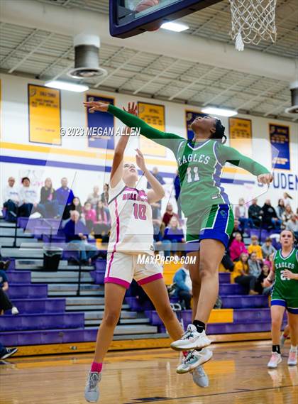Thumbnail 1 in Chaminade Julienne Catholic @ Bellbrook (Scrimmage) photogallery.