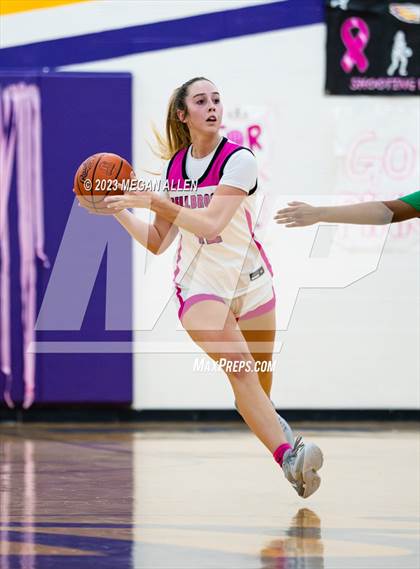 Thumbnail 3 in Chaminade Julienne Catholic @ Bellbrook (Scrimmage) photogallery.