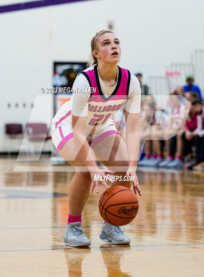 Thumbnail 2 in Chaminade Julienne Catholic @ Bellbrook (Scrimmage) photogallery.