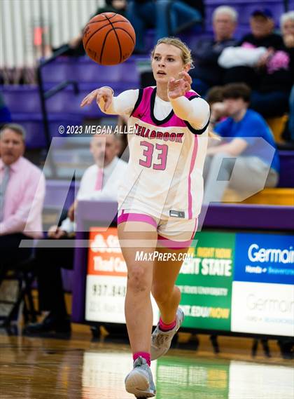 Thumbnail 2 in Chaminade Julienne Catholic @ Bellbrook (Scrimmage) photogallery.