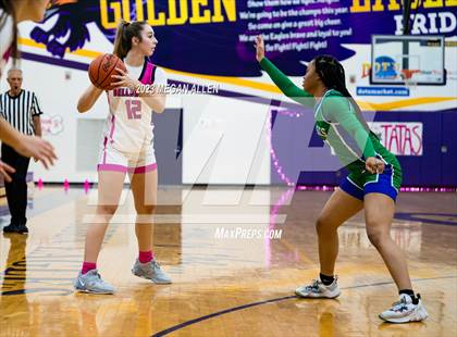 Thumbnail 3 in Chaminade Julienne Catholic @ Bellbrook (Scrimmage) photogallery.