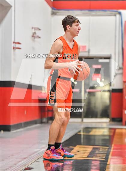 Thumbnail 2 in Jefferson vs. De Kalb (Titus County Throwdown) photogallery.