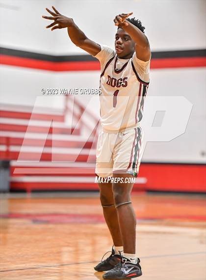 Thumbnail 3 in Jefferson vs. De Kalb (Titus County Throwdown) photogallery.