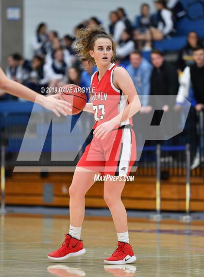 Thumbnail 2 in Fremont vs. American Fork (UHSAA 6A First Round) photogallery.