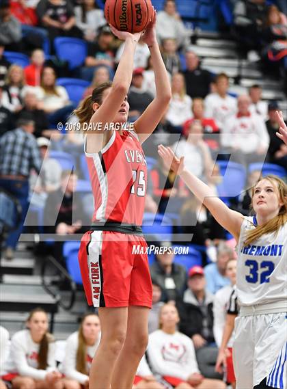 Thumbnail 3 in Fremont vs. American Fork (UHSAA 6A First Round) photogallery.