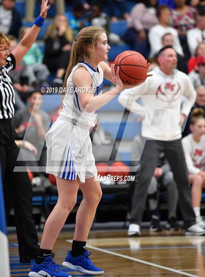 Thumbnail 1 in Fremont vs. American Fork (UHSAA 6A First Round) photogallery.