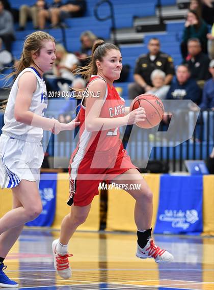 Thumbnail 3 in Fremont vs. American Fork (UHSAA 6A First Round) photogallery.